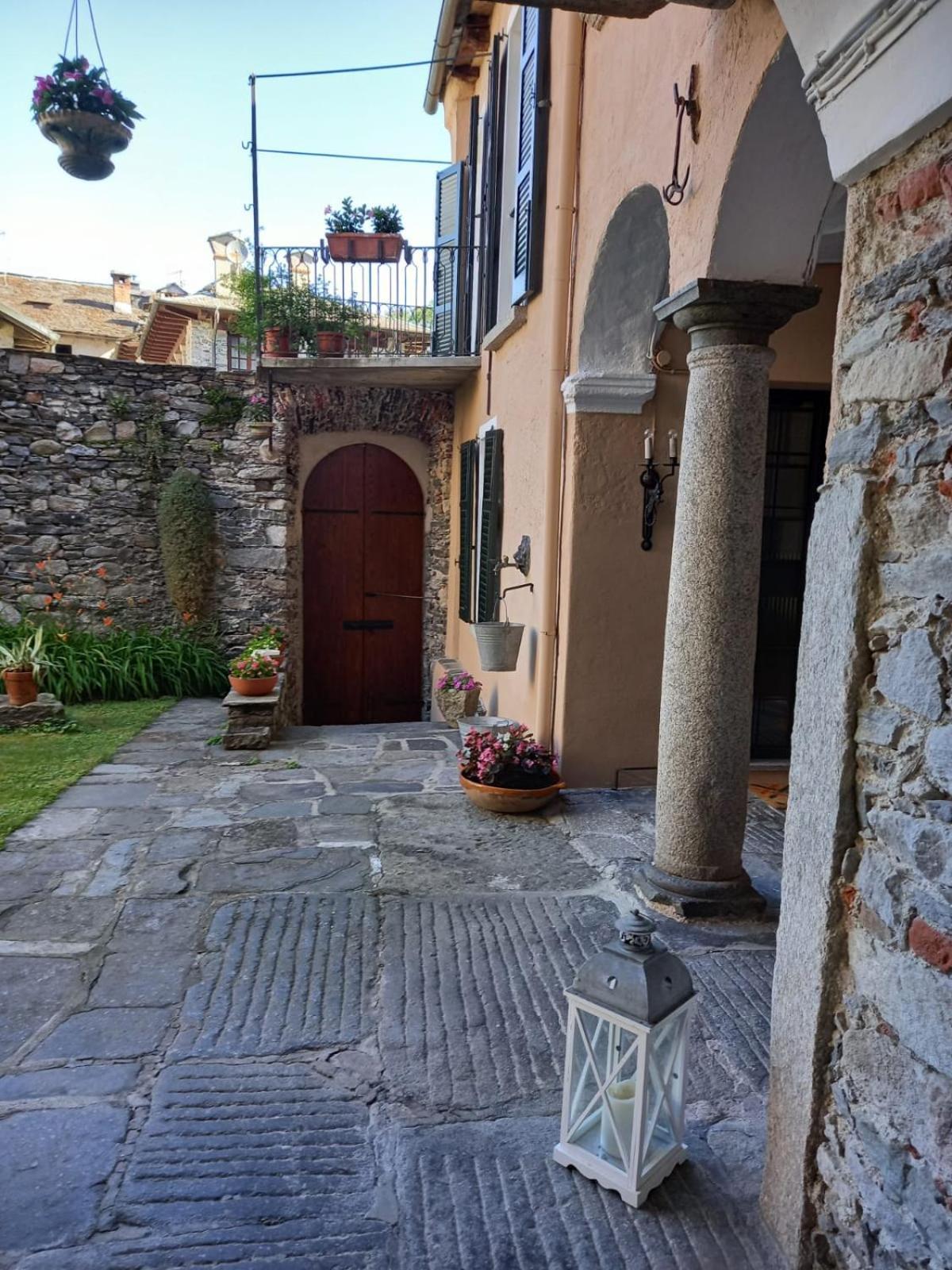 오르타산줄리오 Casa Longhi 아파트 외부 사진