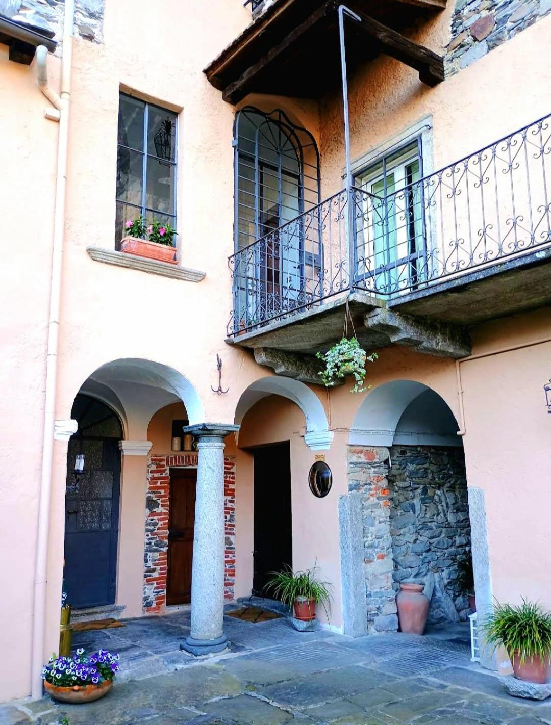 오르타산줄리오 Casa Longhi 아파트 외부 사진
